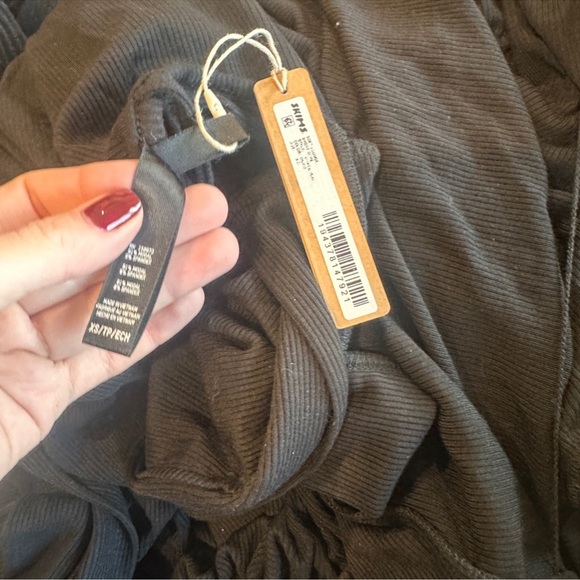 Skims robe - Picture 2 of 2